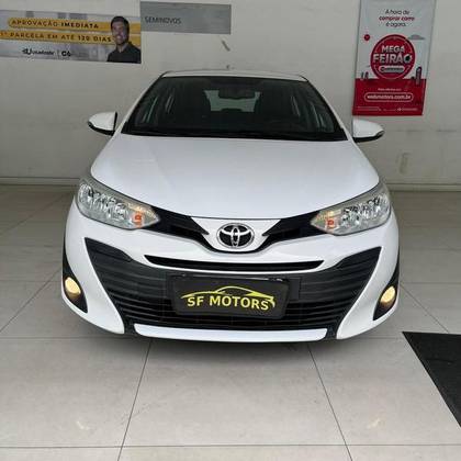 TOYOTA YARIS 1.3 16V FLEX XL PLUS TECH MULTIDRIVE TOYOTA YARIS 1.3 16V FLEX XL PLUS TECH MULTIDRIVE